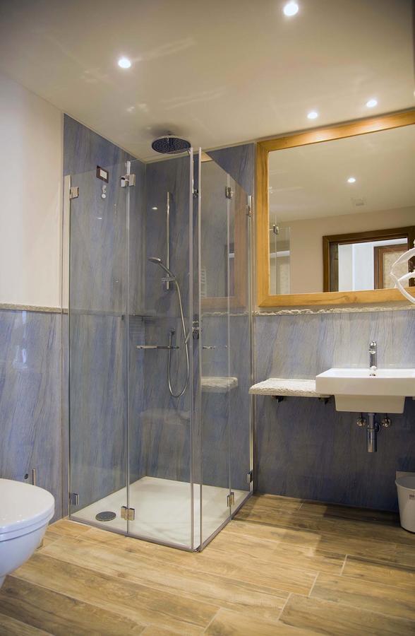 Boutique Hotel Elvezia ストレーザ エクステリア 写真